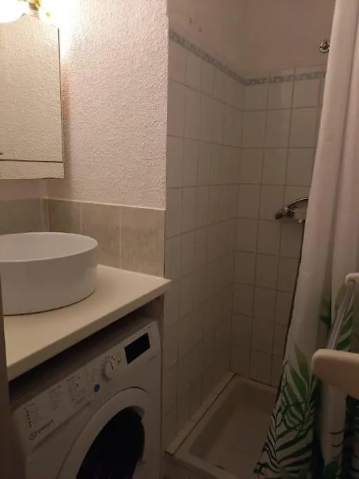 Location Dans Residence Calme, Proche Mer Cavalaire-sur-Mer Apartment